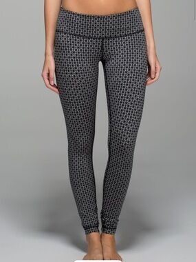 Lululemon Wunder Under leggings
